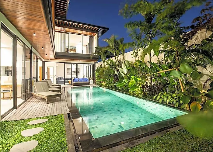 ホテル New 5br At 200m Canggu