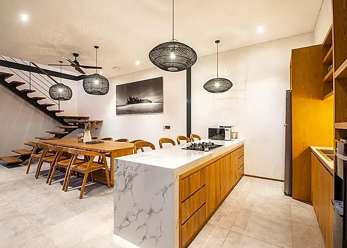 ホテル New 5br At 200m Canggu 4*