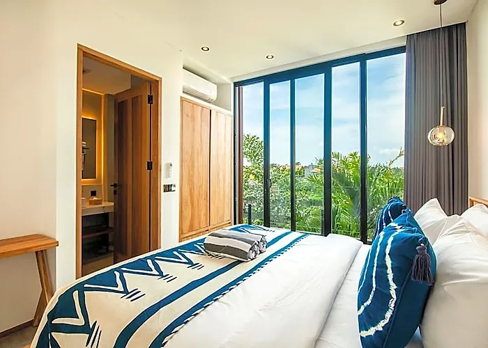 New 5br At 200m Canggu ホテル 4*