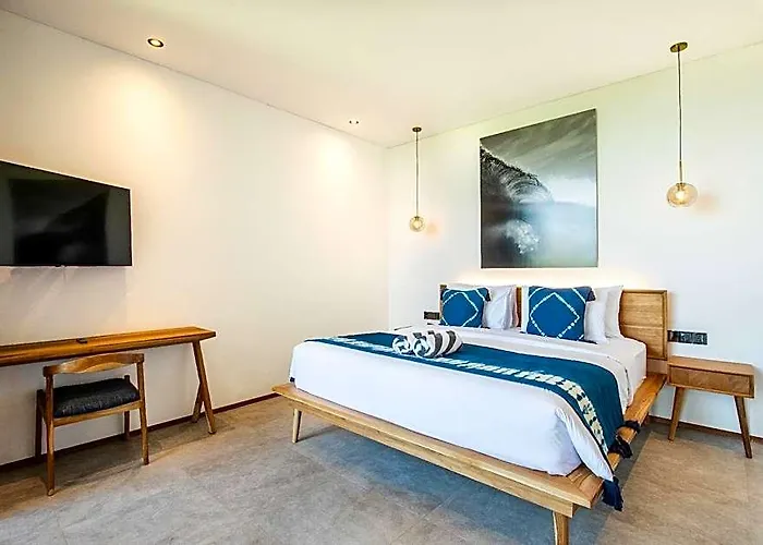 ホテル New 5br At 200m Canggu