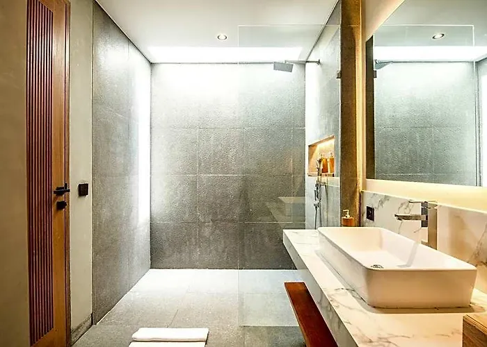 ホテル New 5br At 200m Canggu バリ島